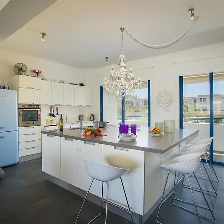 Apartamento Aster Protaras